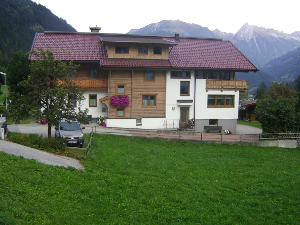 Haus Sonnegg Hotel Finkenberg Bagian luar foto
